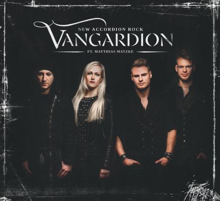 Vangardion - New Accordion Rock, CD, Fabian Horn, Leonie Kratz, Fabian Matzke, Matthias Matzke, Gitarre, Gesang Drums, Akkordeon, Symphonic Rock, neue Wege, neue Klänge, Vorreiter, Cover