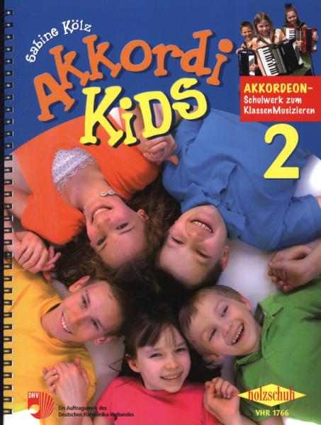 Akkordikids 2, Sabine Kölz, Schulwerk für Akkordeon, Klassenmusizieren, Musizieren in der großen Gruppe, Lehrwerk, Akkordeonunterricht, Akkordeon spielen lernen, Anfänger, sehr leicht, Akkordeon Noten